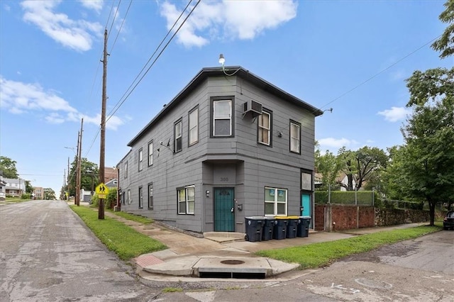300 N White Ave, Kansas City, MO 64123 - photo 1