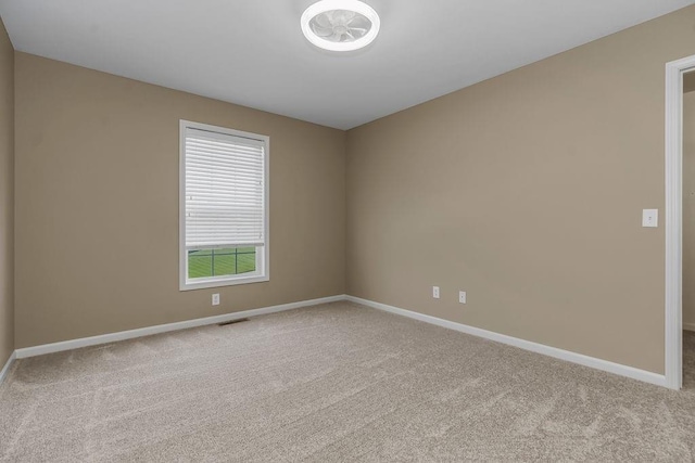 701 Tomahawk Ct, Smithville, MO 64089 - empty room featuring carpet flooring