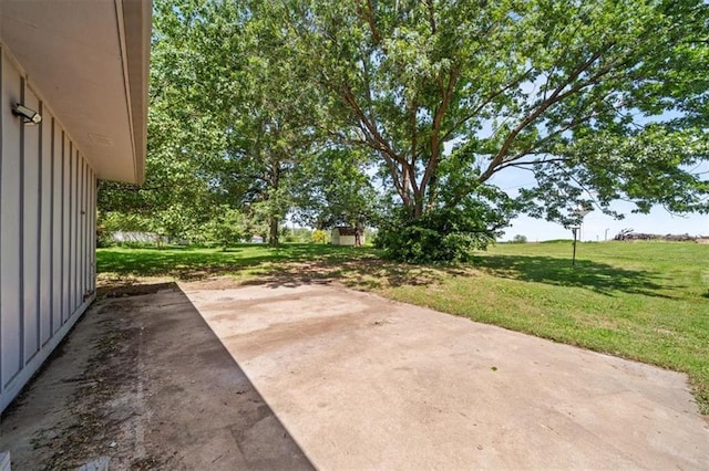 7 Hi View Ridge Dr, Archie, MO 64725 - view of patio / terrace