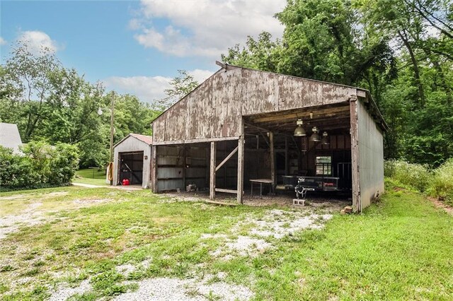 9605 Baker Rd, Kansas City, MO 64153 - photo 11