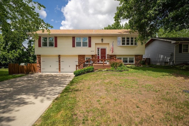 2912 Colt Dr, Lawrence, KS 66049 - photo 1
