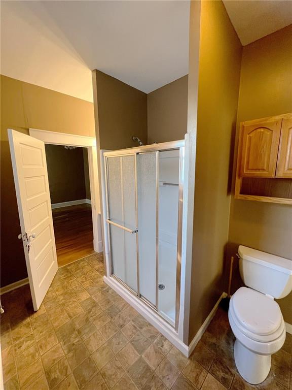 9821 E 9th St, Independence, MO 64052 - photo 9
