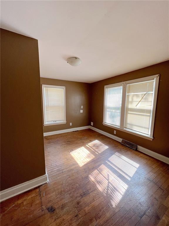 9821 E 9th St, Independence, MO 64052 - photo 10