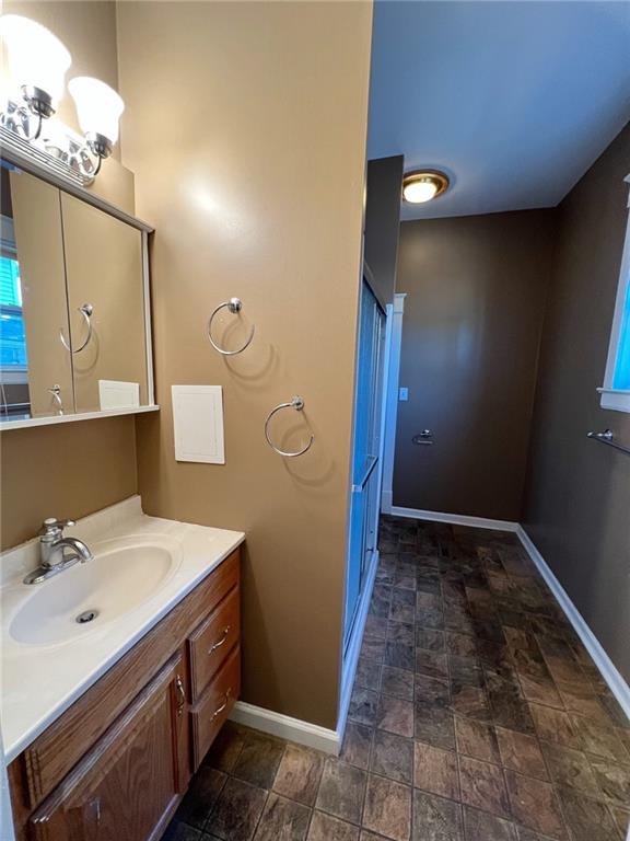 9821 E 9th St, Independence, MO 64052 - photo 11