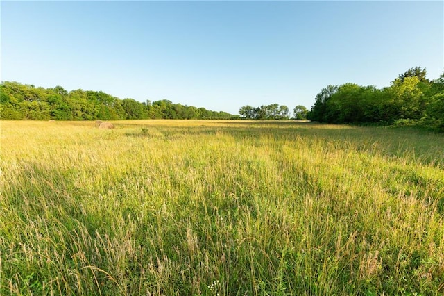 000 SE 61st St, Berryton, KS 66409
