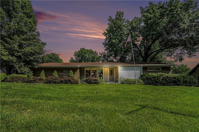 5919 N Adrian Ter, Kansas City, MO 64152 - ranch-style home featuring a yard
