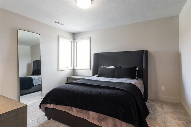 1113 Hummingbird Ct, Greenwood, MO 64034 - bedroom featuring carpet flooring