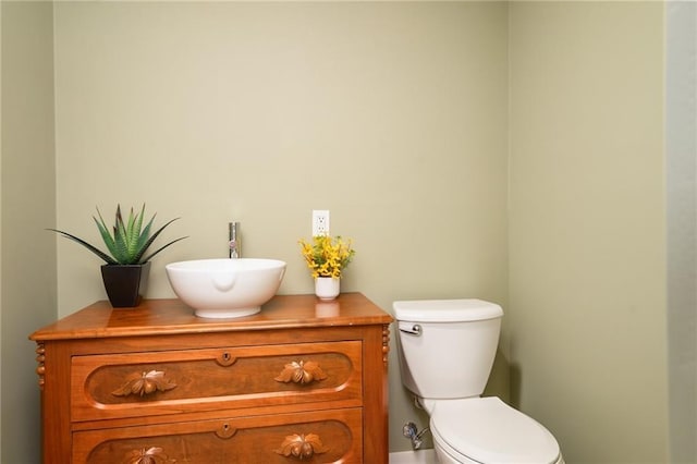 1211 N 1800th Rd, Lawrence, KS 66049 - photo 22