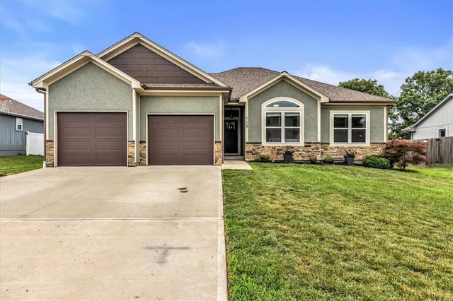 709 Clayton Dr, Odessa, MO 64076 - photo 1
