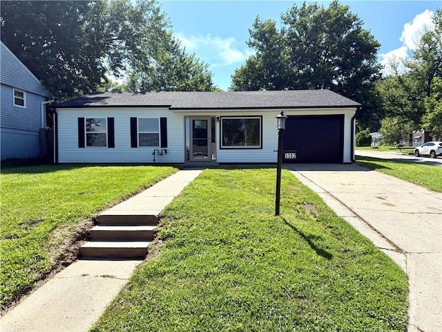 3302 Sioux Ln, Saint Joseph, MO 64503 - photo 2