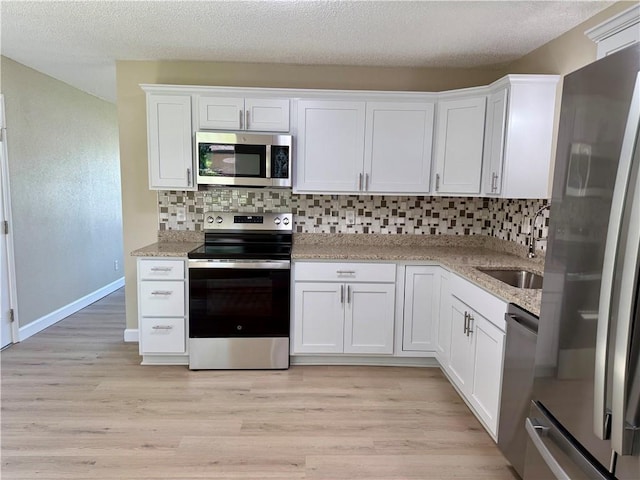 3302 Sioux Ln, Saint Joseph, MO 64503 - photo 8