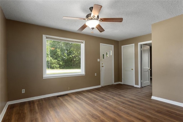 6114 N Main St, Gladstone, MO 64118 - photo 5