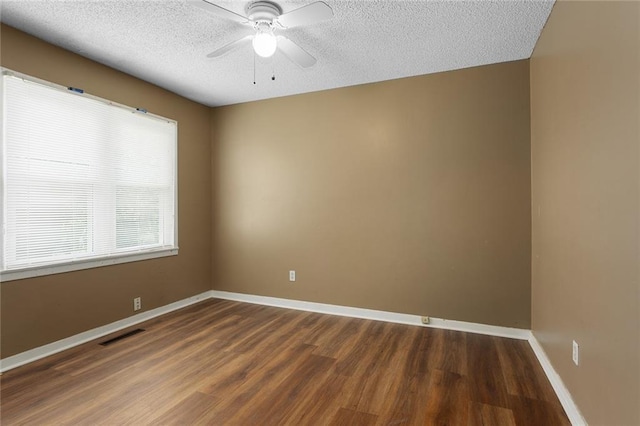 6114 N Main St, Gladstone, MO 64118 - photo 12