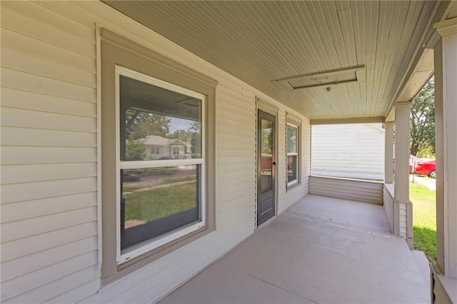 839 S Oak St, Ottawa, KS 66067 - photo 3