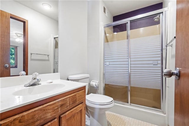 13109 W 65th St, Shawnee, KS 66216 - full bath featuring vanity and a shower stall