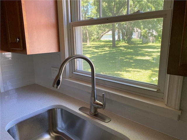 710 E Vine St, Iola, KS 66749 - kitchen view of light countertops and tasteful backsplash