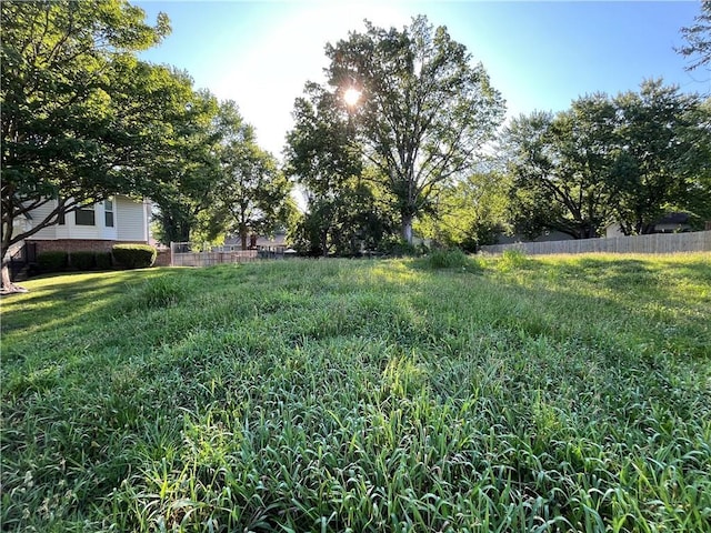 7411 Englewood Ln, Raytown, MO 64133 - photo 3