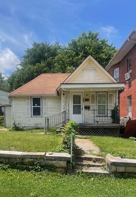 206 N 16th St, Saint Joseph, MO 64501 - photo 1