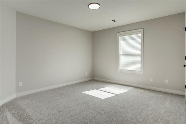 16941 S Brentwood St, Olathe, KS 66062 - unfurnished room featuring carpet