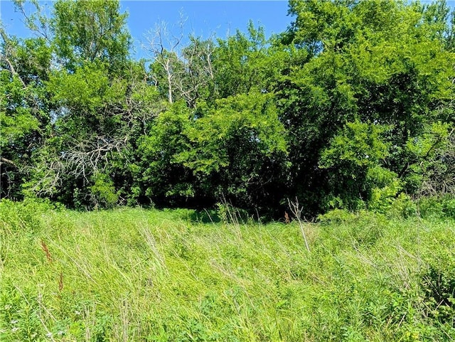 2237 Minnesota Rd, Iola, KS 66749
