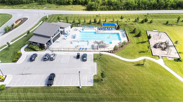 19013 W 188th Ter, Spring Hill, KS 66083 - bird's eye view of a pool area