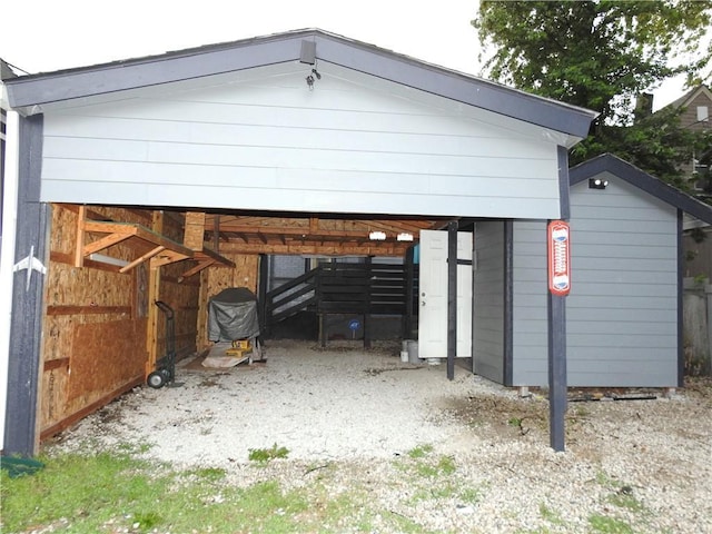 3009 Montgall Ave, Kansas City, MO 64128 - view of garage