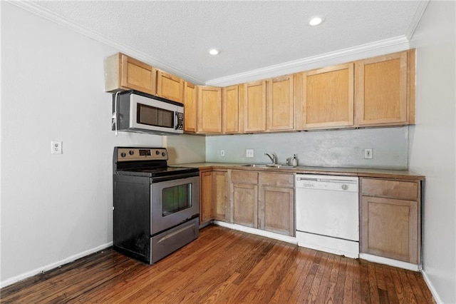 841 S Hickory St, Ottawa, KS 66067 - photo 11