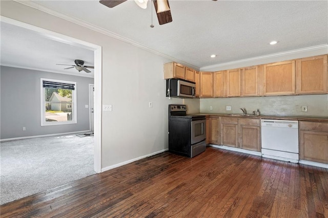 841 S Hickory St, Ottawa, KS 66067 - photo 13