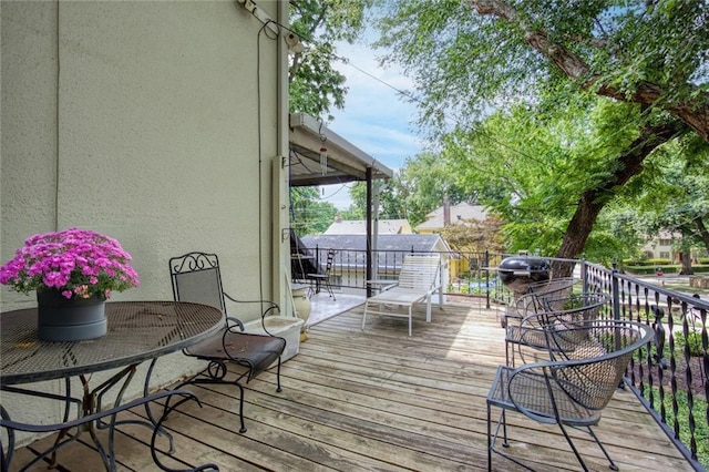 1325 W 50th St, Kansas City, MO 64112 - photo 25