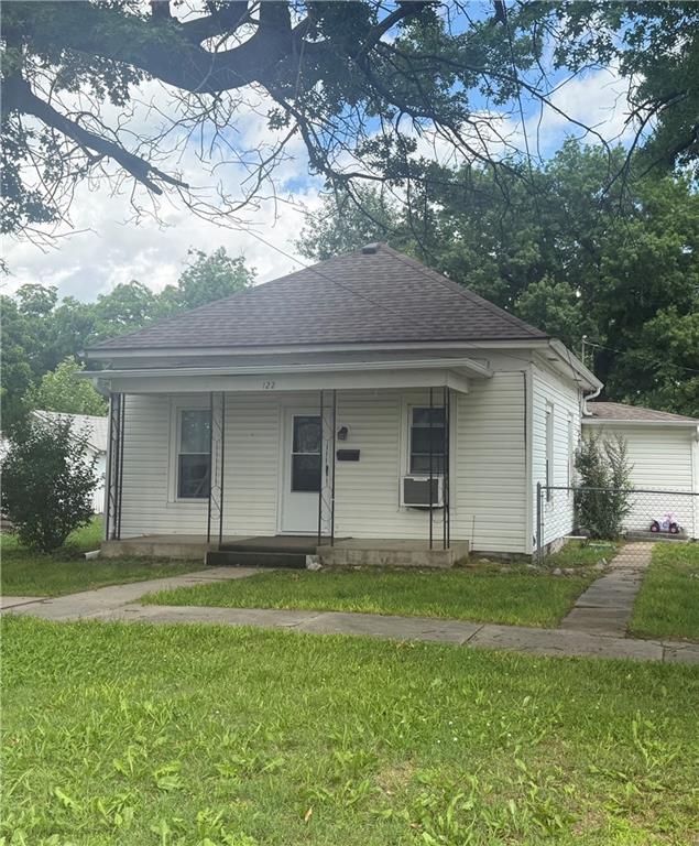 122 S Butler, Erie, KS 66733 - photo 1