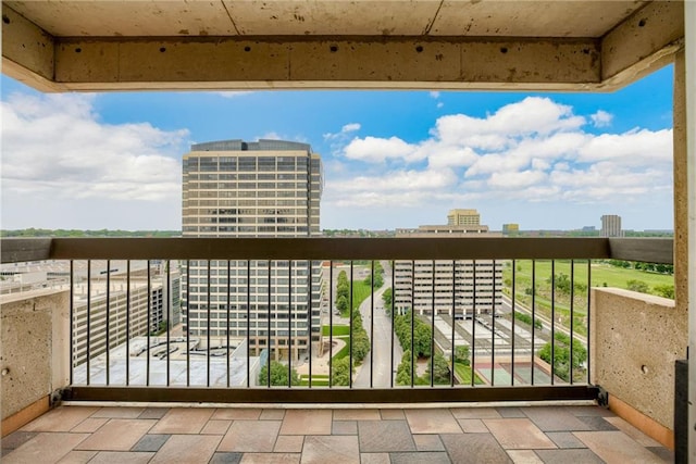 2510 Grand Blvd Unit 2502-03, Kansas City, MO 64108 - balcony with a city view