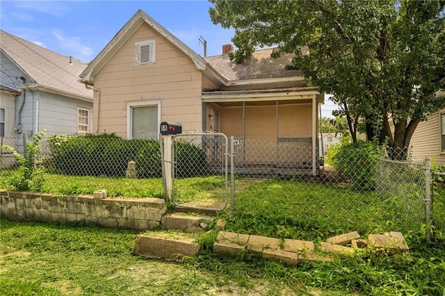 14 S Minnie St, Kansas City, KS 66103 - photo 2