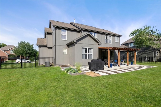 2712 SW Carlton Dr, Lees Summit, MO 64082 - rear view of house featuring a patio, a fenced backyard, and a pergola