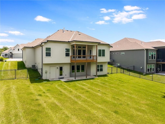 13491 Terrace Park Dr, Parkville, MO 64152 - rear view of property featuring a patio area, a fenced backyard, and a balcony