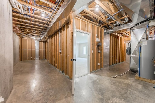 13491 Terrace Park Dr, Parkville, MO 64152 - basement with water heater