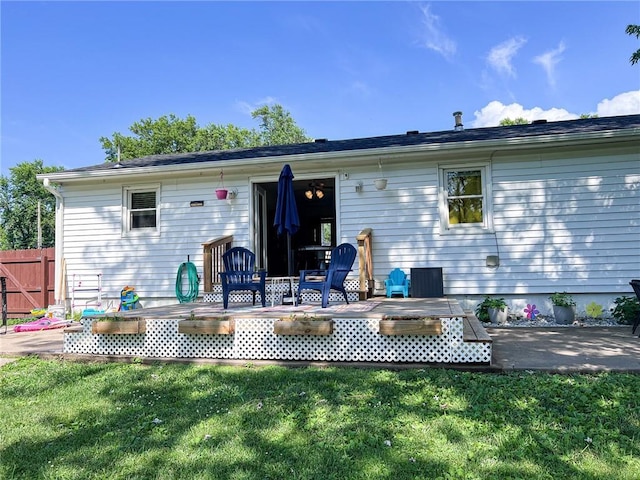 701 N Godfrey St, Cameron, MO 64429 - back of house with a patio area