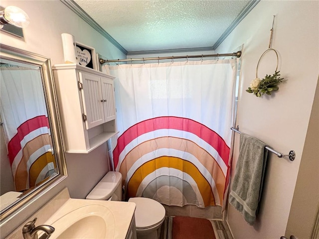 701 N Godfrey St, Cameron, MO 64429 - full bathroom featuring ornamental molding, vanity, a textured ceiling, and a shower with shower curtain