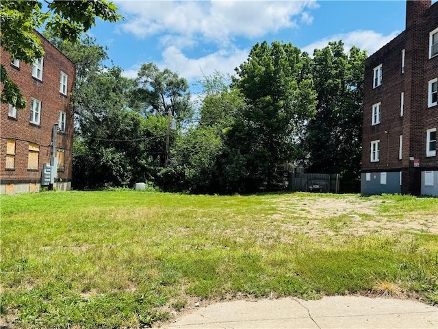 127 N Lawn Ave, Kansas City, MO 64123