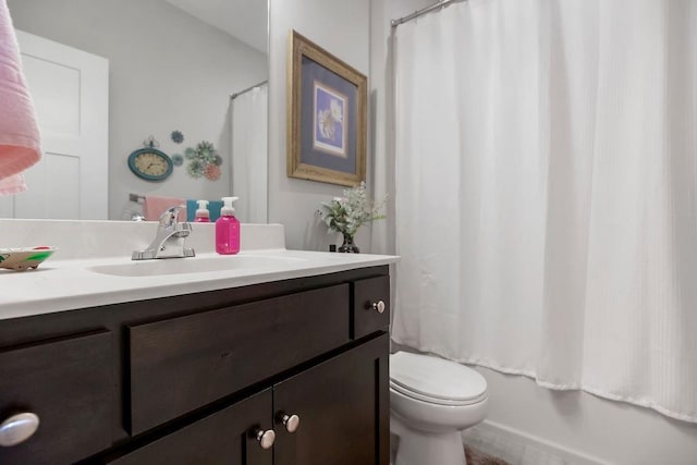 2214 SW 9th St, Blue Springs, MO 64014 - bathroom with vanity and shower / bath combo