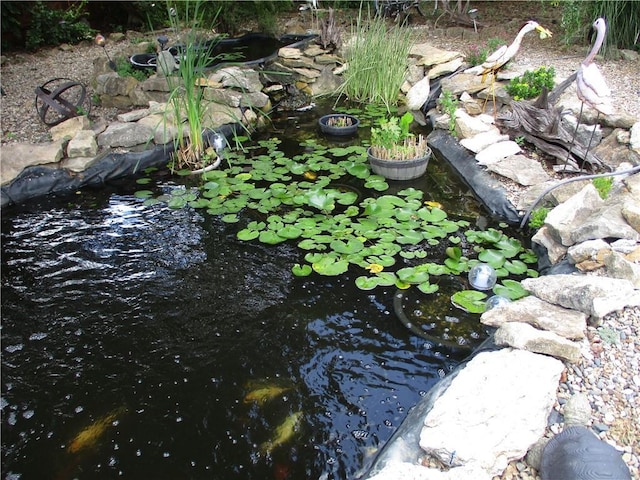 8265 Gleason Rd, Lenexa, KS 66227 - exterior view of a small pond