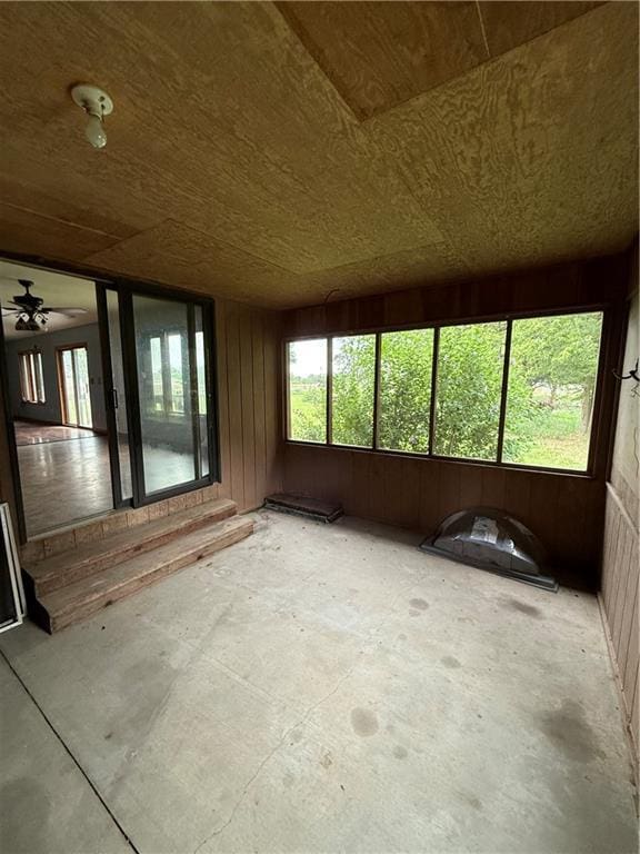 1011 N Arrowhead Dr, Burlington, KS 66839 - view of unfurnished sunroom