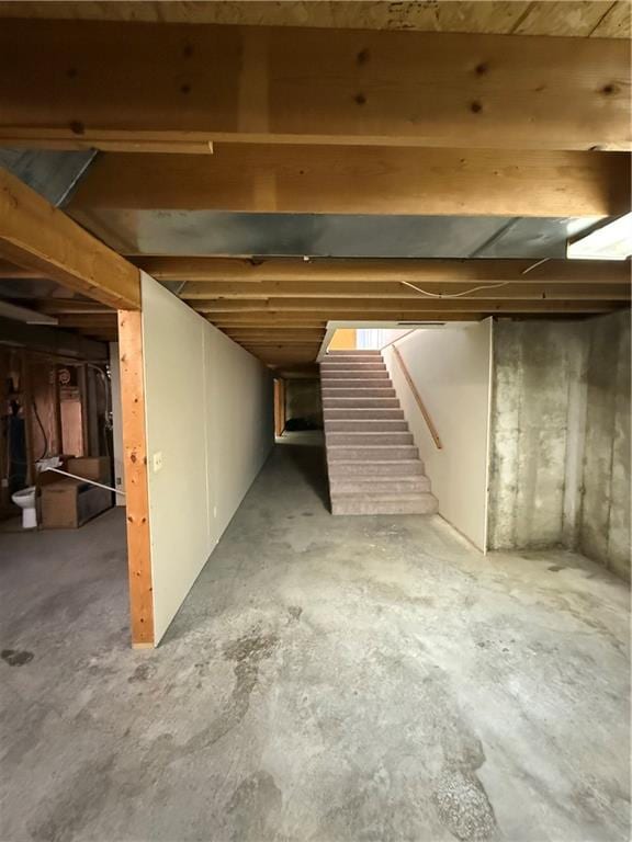 1011 N Arrowhead Dr, Burlington, KS 66839 - unfinished below grade area with stairs