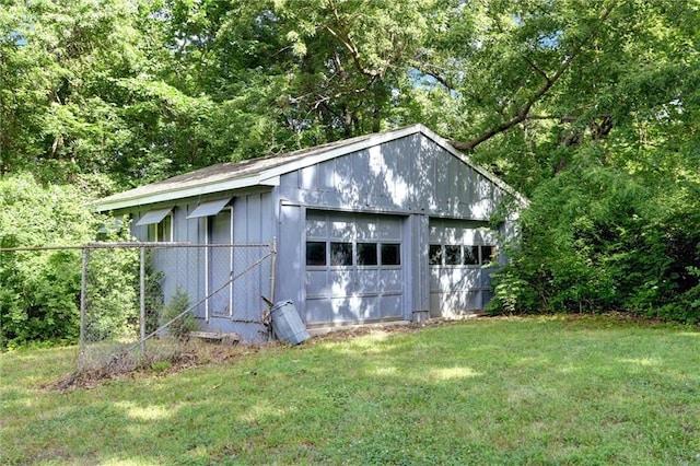 16128 Midland Dr, Shawnee, KS 66217 - view of outdoor structure