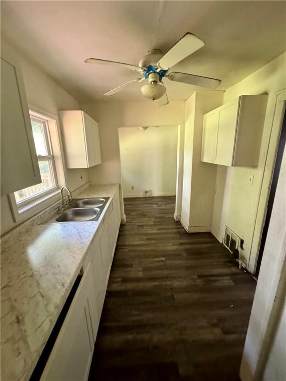 1039 Kimball Ave, Kansas City, KS 66104 - photo 12