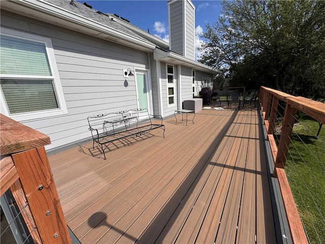 200 S Park Dr, Raymore, MO 64083 - view of wooden terrace