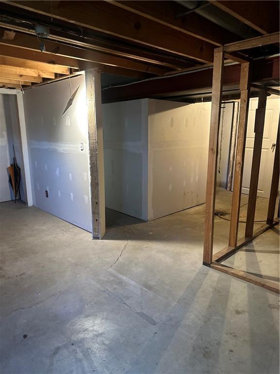 12621 E 41st Ter S, Independence, MO 64055 - view of unfinished below grade area