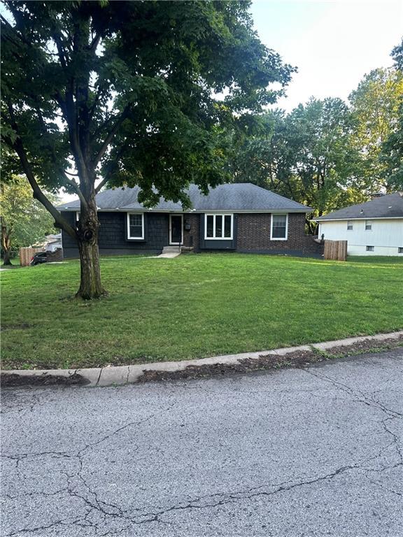 12621 E 41st Ter S, Independence, MO 64055 - view of single story home
