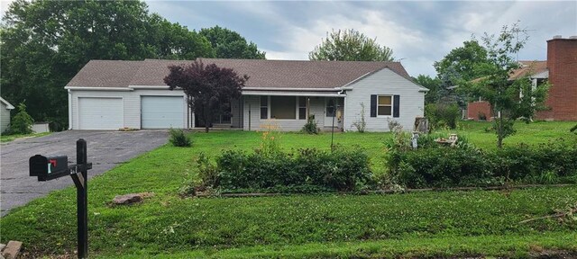 411 Wollard Blvd, Richmond, MO 64085 - photo 2