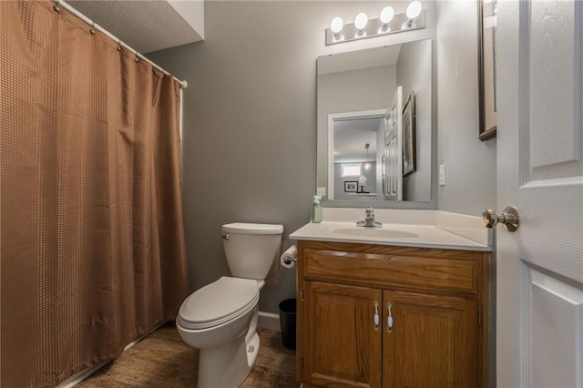 4902 Corinth Dr, Saint Joseph, MO 64506 - bathroom featuring vanity and curtained shower