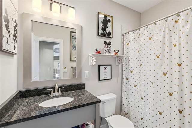 1401 Spurlock Cv, Raymore, MO 64083 - full bath featuring vanity and a shower with shower curtain
